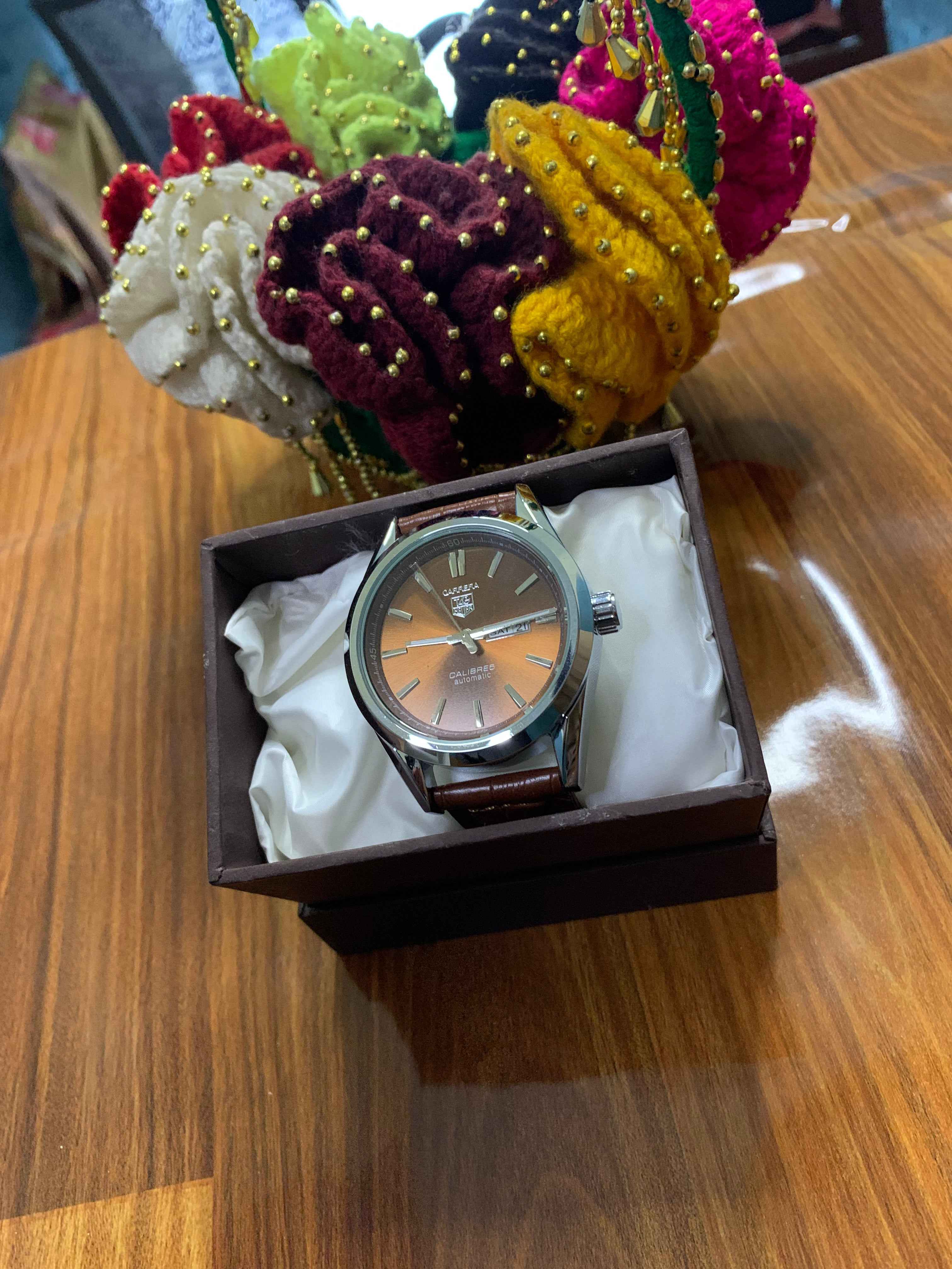 Luxury Brown Dial Quartz Watch – Leather Strap