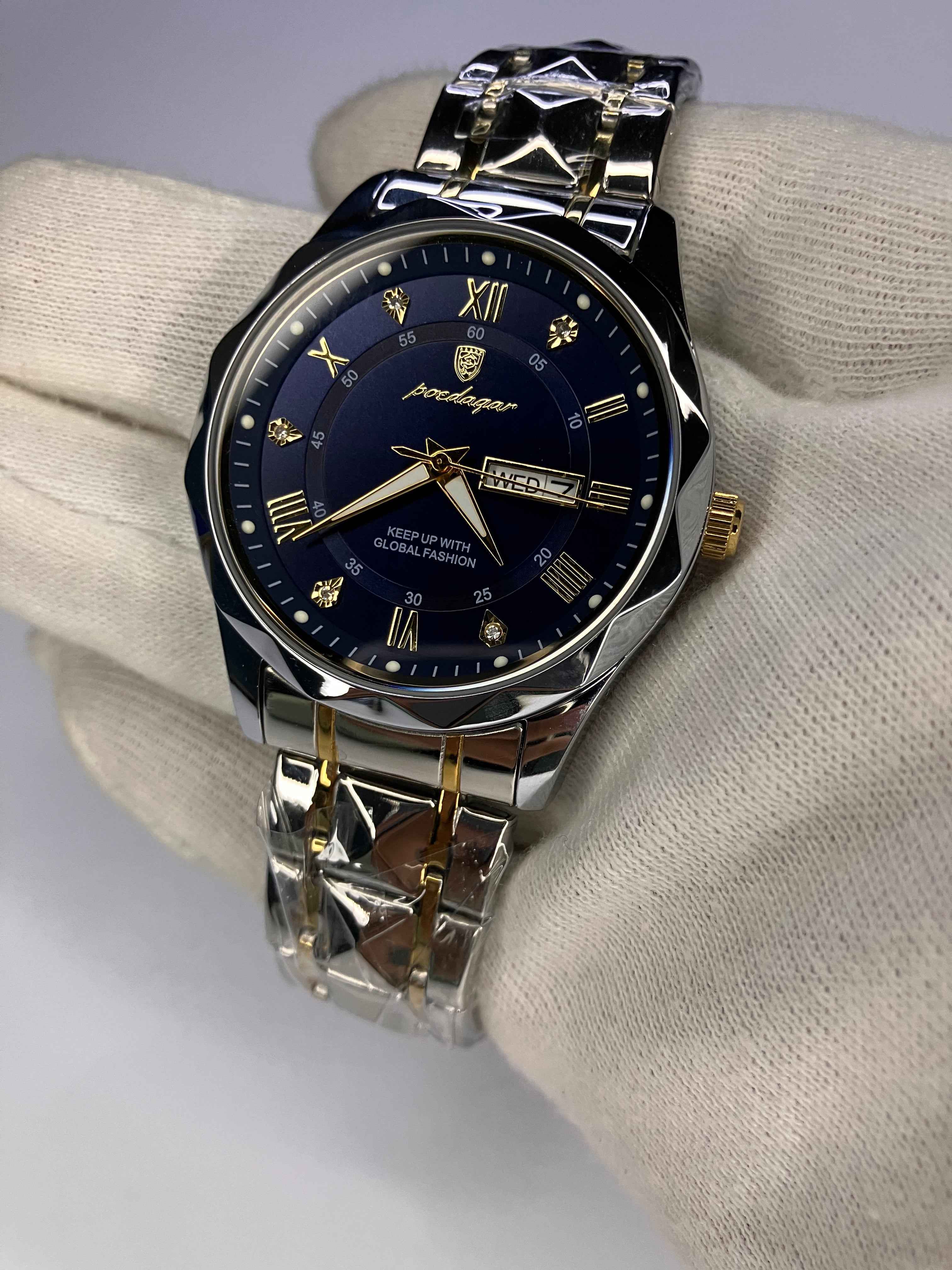 ✨ Elegant Men's Dual-Tone Wristwatch ⌚ – Royal Blue Dial with Day & Date Display 📅