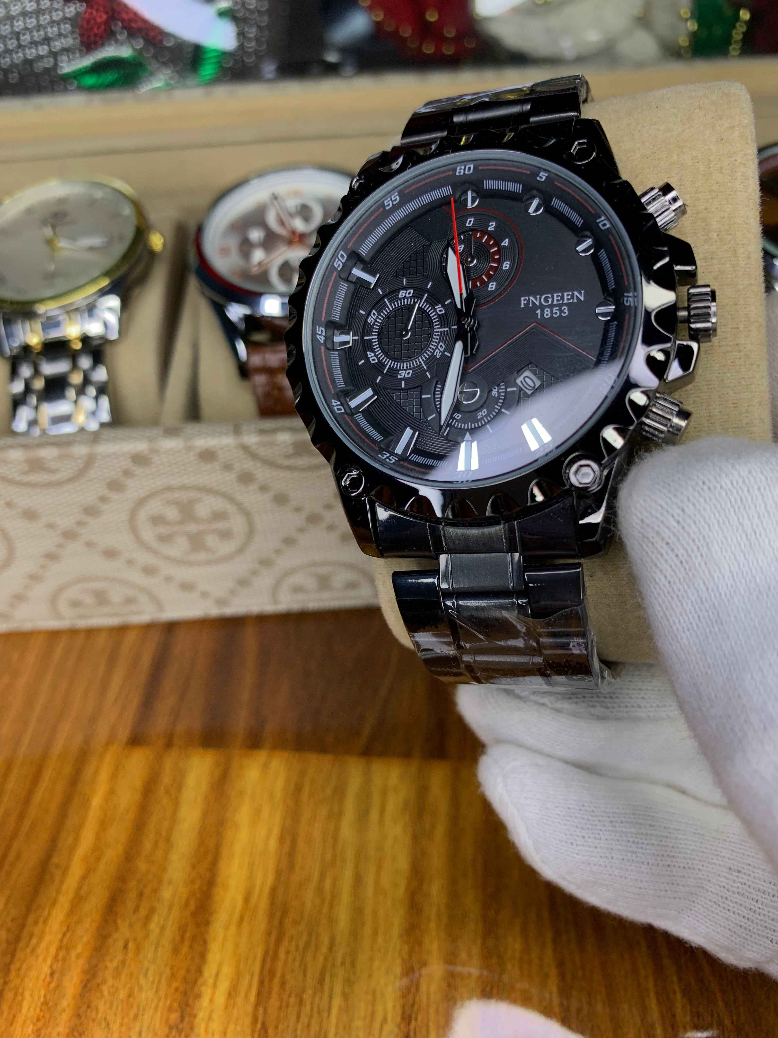 Bold Black FNGEEN Chronograph – Style Meets Power