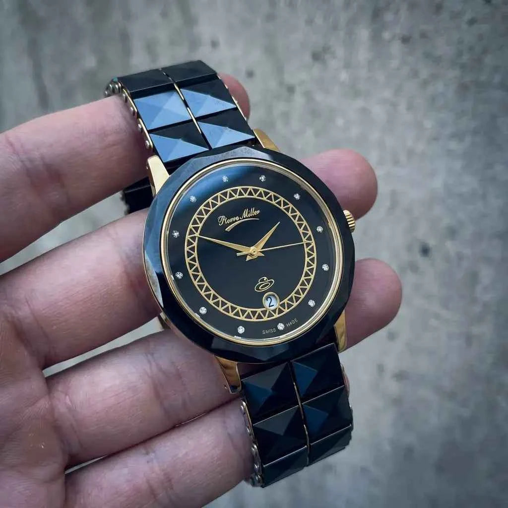 Elegant Black Gold Designer Watch for Men